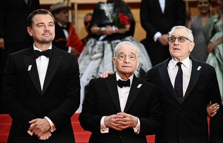 Martin Scorsese, entre Leonardo DiCaprio y Robert De Niro. Con el primero planea su próxima película. Foto: AFP