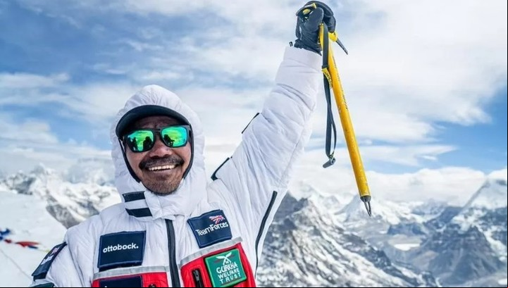 Hari Budha Magar con ambas piernas amputadas logró la proeza: llegar a la cima del Everest, tras 11 días de expedición. Foto: BBC News