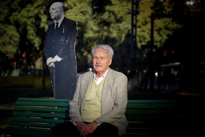 Daniel Balderston. Es especialista en manuscritos de Borges.