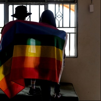 El Vaticano ite padrinos y testigos trans y homosexuales en bautismos y matrimonios