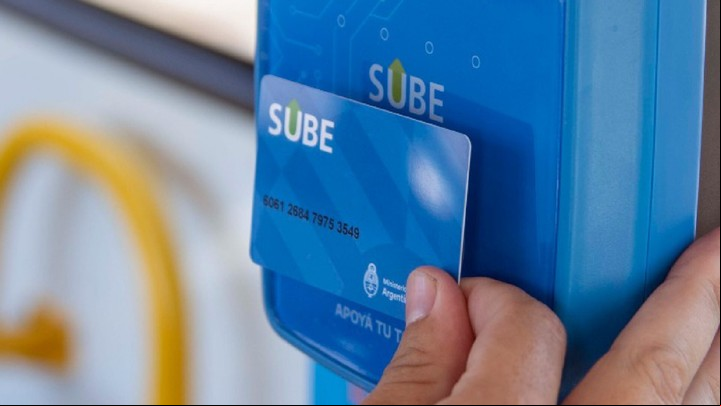 El monto máximo que se puede tener en la tarjeta SUBE es de $6.600. Foto: Archivo.