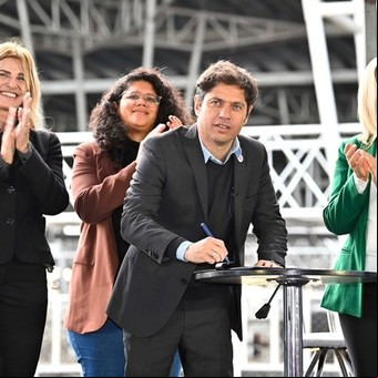 Axel Kicillof avanza en un acuerdo  con los  intendentes para que haya un solo candidato a gobernador en Provincia