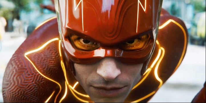 El controvertido Ezra Miller, como Flash, el superhéroe más rápido que la vista. Fotos WB