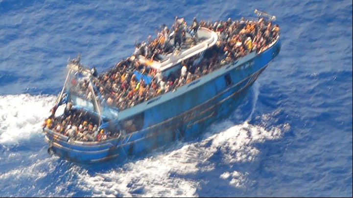El análisis del movimiento de otros barcos en el área sugiere que el barco pesquero no se movió durante al menos siete horas antes de hundirse. Foto: AFP