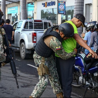 La sangrienta lucha entre bandas del narcotráfico aterroriza Guayaquil y se extiende por Ecuador