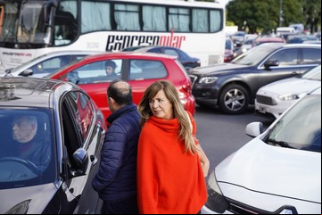 Gabriela Cerruti, víctima de los piquetes: se bajó del auto en medio de una manifestación y tuvo que caminar