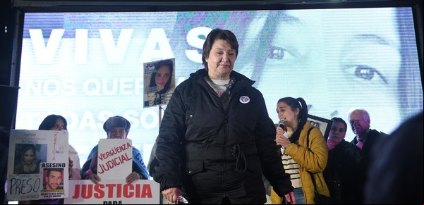 La madre de Cecilia Strzyzowski marchó junto a Madres del Dolor en la Ciudad de Buenos Aires: "Hoy es mi hija, pero mañana puede ser la tuya"