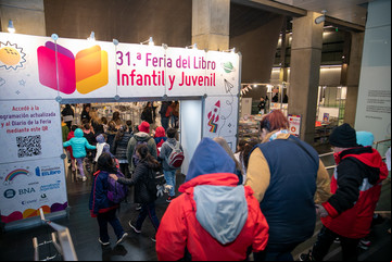 En la Feria, por la puerta del libro juvenil se pasa al universo del cómic