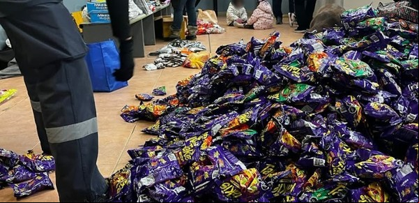 Cruzó la frontera y le descubrieron en el auto un millón y medio de pesos en caramelos y chocolates