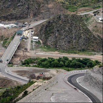 Armenia: denuncian el agravamiento de la crisis humanitaria en Nagorno Karabaj