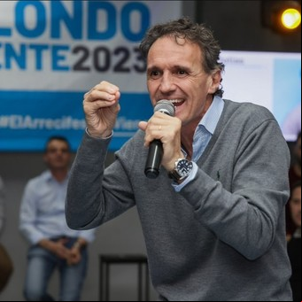 El insólito "paro activo" que lanzó Gabriel Katopodis: manda a los empleados de su ministerio a militar en las obras públicas