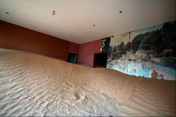 Las casas también tenían espacios donde los ancianos de la aldea podían celebrar consejos locales. Foto AP