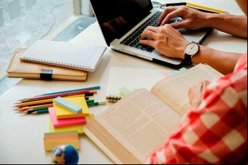 Refranes cortos y su aplicación en diferentes contextos