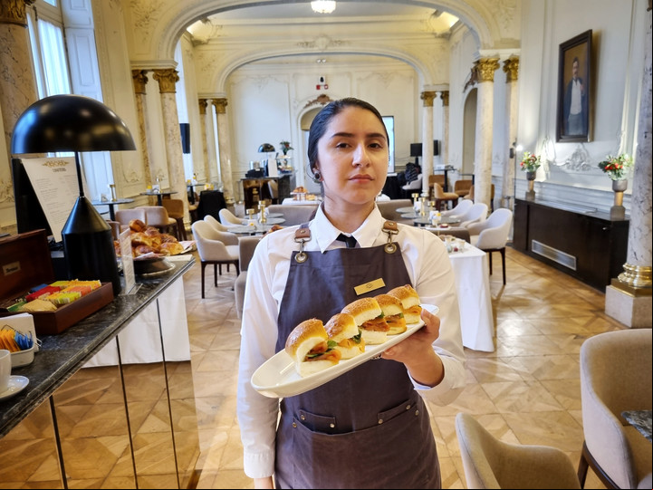 En la carta de Cafetería Viamonte hay bocados, sándwiches y finger foods. Foto: Emmanuel Fernández