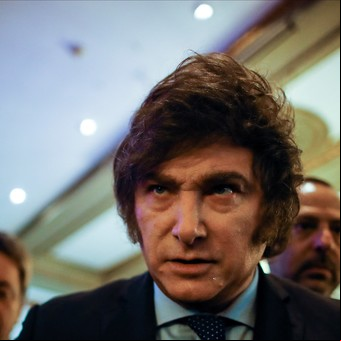 Javier Milei le pidió a Sergio Massa que no presente el Presupuesto 2024 hasta después de las elecciones 