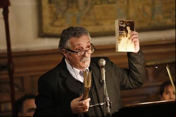 Jorge Dubatti entró en la Academia Argentina de Letras