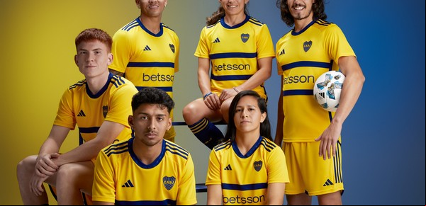 Boca presentó su nueva camiseta alternativa amarilla, con Cavani, Barco y más figuras como modelos