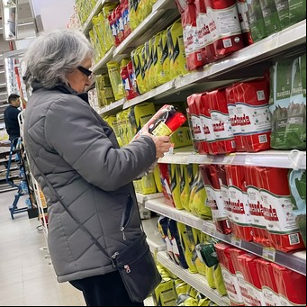 Devolución del IVA: se podrán comprar hasta neumáticos y en los súper temen faltantes 
