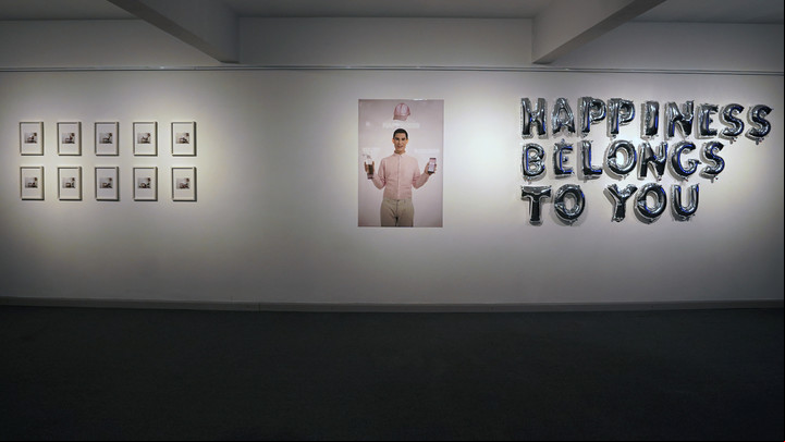 Obras de la fotógrafa y realizadora madrileña Cristina Galán.
Foto: Ariel Riveiro/Bienalsur