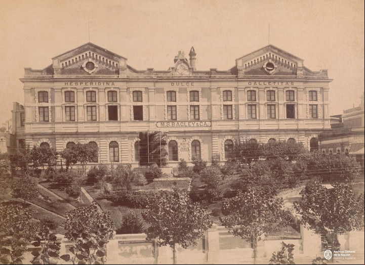 La primera planta de Bagley, sobre la avenida Montes de Oca, que desde 1883 lleva el nombre en homenaje al médico.