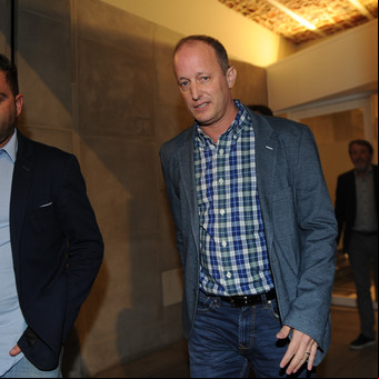 Escándalo por las fotos de Martín Insaurralde en un yate de lujo: en su última declaración jurada asegura no tener dólares ni euros y poco más de $ 600.000 en el banco