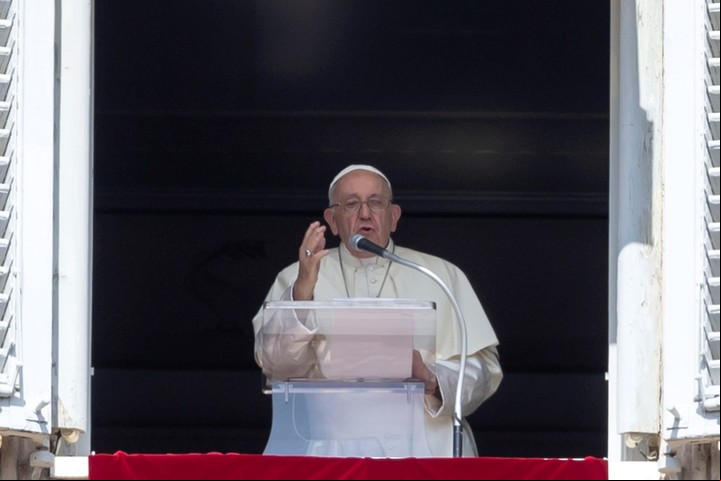 El Papa ya enfrenta la presión de los conservadores de cara al Sínodo. Foto: EFE