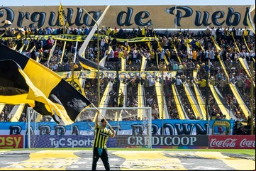 Almirante Brown arriesga la punta en un choque caliente ante los tucumanos