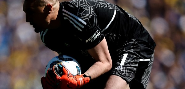 Franco Armani, el arquero "ganapartidos" que heredó la cinta de capitán en River y despeja los rumores de una partida