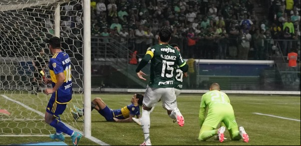 Cavani cortó el maleficio: el jugadón de Merentiel para que Boca le gane a Palmeiras y sueñe con la final de la Copa Libertadores