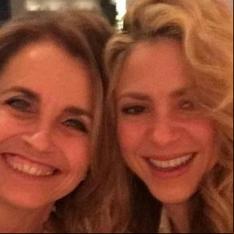Shakira y otras 8 celebridades que se llevaron mal con sus suegros