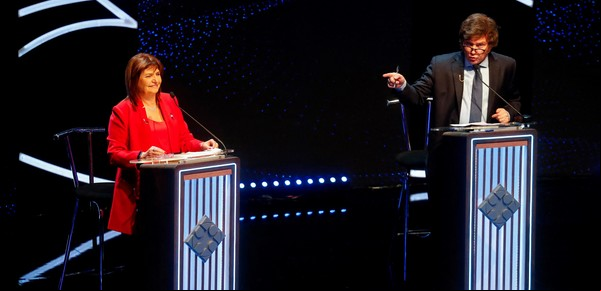 "Vos sí podes lavar tu pasado de Montonera asesina", "Milei, hasta acá llegaste" y "Tongolini" en la Aduana: los mejores cruces y réplicas del debate presidencial