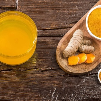 Quiénes no deberían consumir cúrcuma y cuáles son sus efectos adversos
