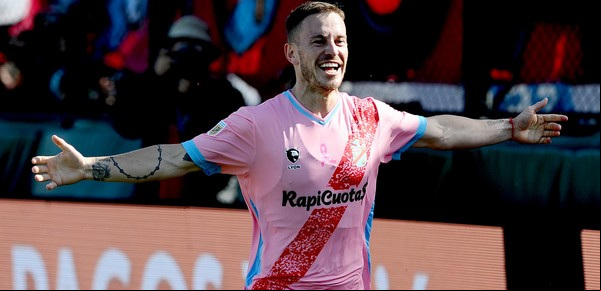 Arsenal le dio un duro golpe a Colón, que se hunde en la tabla y sufre con el descenso