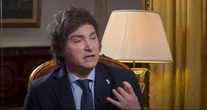 Javier Milei oculta sus cartas para el enfrentamiento con Massa en el debate.