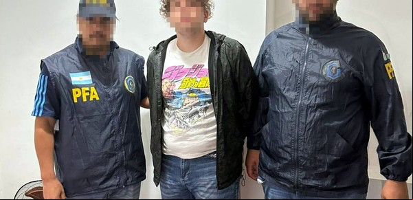 "Pusimos una bomba en la sede de Massa": los audios de la "Mafia del Hentai" que  llevaron a las detenciones