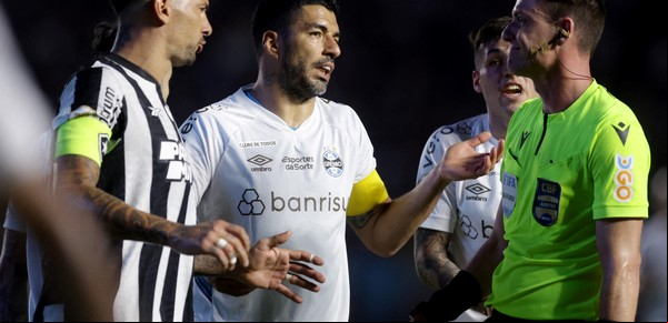 Brasileirao: la debacle del Botafogo armó una definición apasionante con cinco equipos por el título
