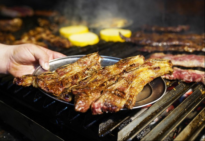 La debilidad de la carne en Argentina: el asado. Foto: Marcelo Carroll