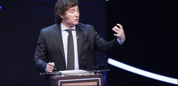La chicana de Javier Milei para Malena Galmarini y la dura respuesta de la esposa de Sergio Massa: "Deberías aprender"