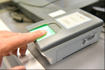 Publican una base de datos con información del Renaper: aseguran que hay 65 millones de registros y el Gobierno niega un hackeo