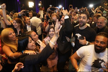 Elecciones 2023: las reacciones en los búnkers de Javier Milei y Sergio Massa cuando se dieron a conocer los resultados