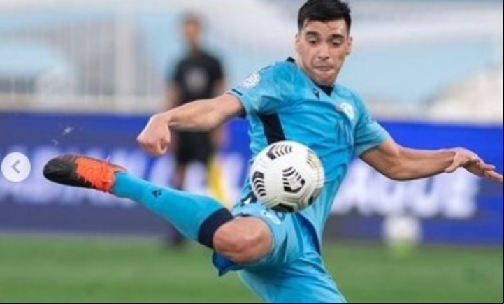 Nicolás Giménez jugando para el FC Baniyas.