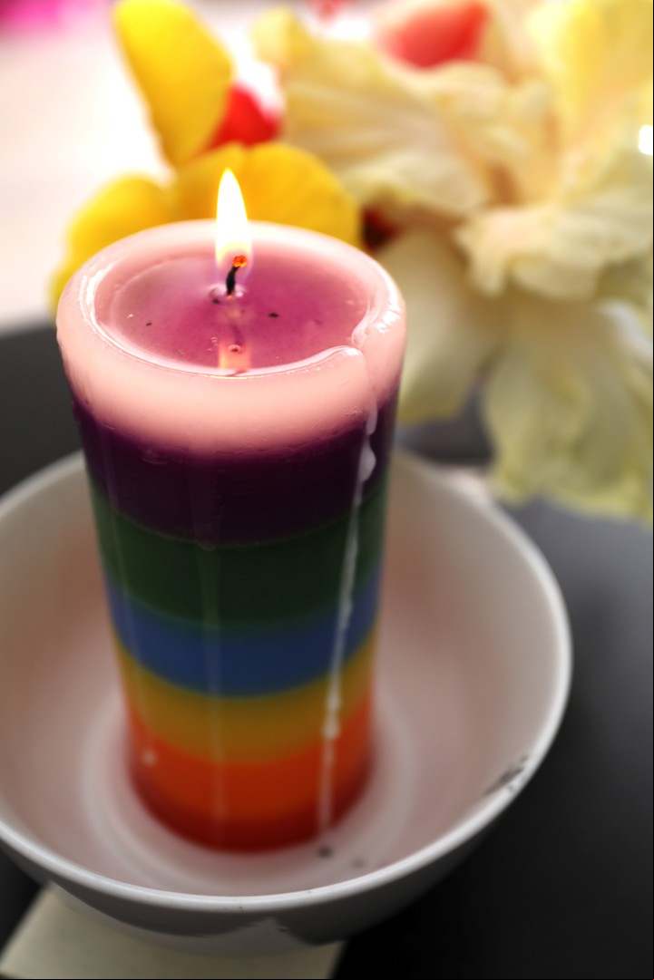 Las velas nos permiten conectar con las energías del Universo. Foto: Shutterstock