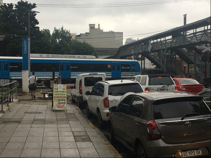 Un informe de la AGN encontró fallas en el control de emisión de gases y ruidos por parte de vehículos de transporte de pasajeros y cargas y autos y motos.