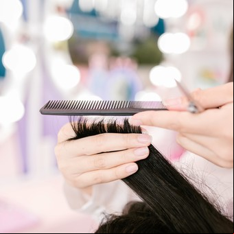 Calendario lunar de febrero 2025: los mejores días para cortar el cabello según las fases de la Luna