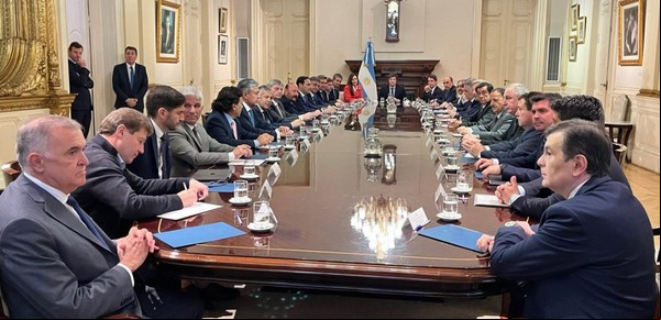 Los gobernadores suman otro enojo y denuncian que Milei incumplió el acuerdo por subsidios
