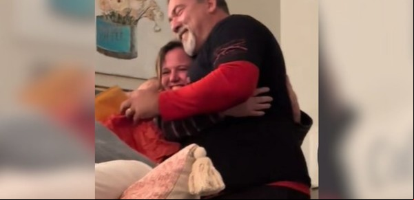 Esperó 30 años para hacerle un regalo especial a su papá: "Fue una lección de vida"
