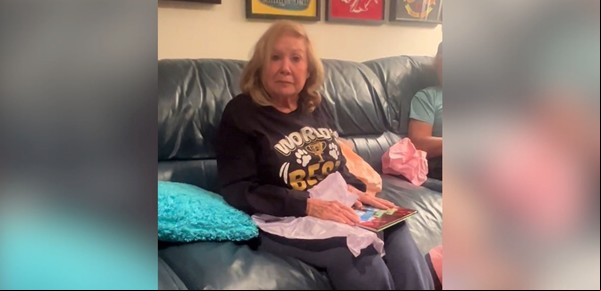 Escuchó a su abuela hablar de un sueño frustrado y años después se lo cumplió con una sorpresa: "El regalo más lindo"