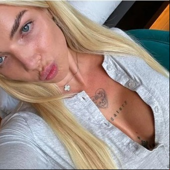 "Quedé embarazada filmando videos sexuales y mis fanáticos están sorprendidos"