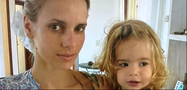 Así está hoy Charo, la hija de Julieta Cardinali y Andrés Calamaro 