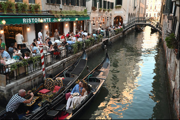 Guerra al turismo masivo en Venecia: quiénes deben pagar para visitar la ciudad de Italia, fechas clave y cuánto cuesta